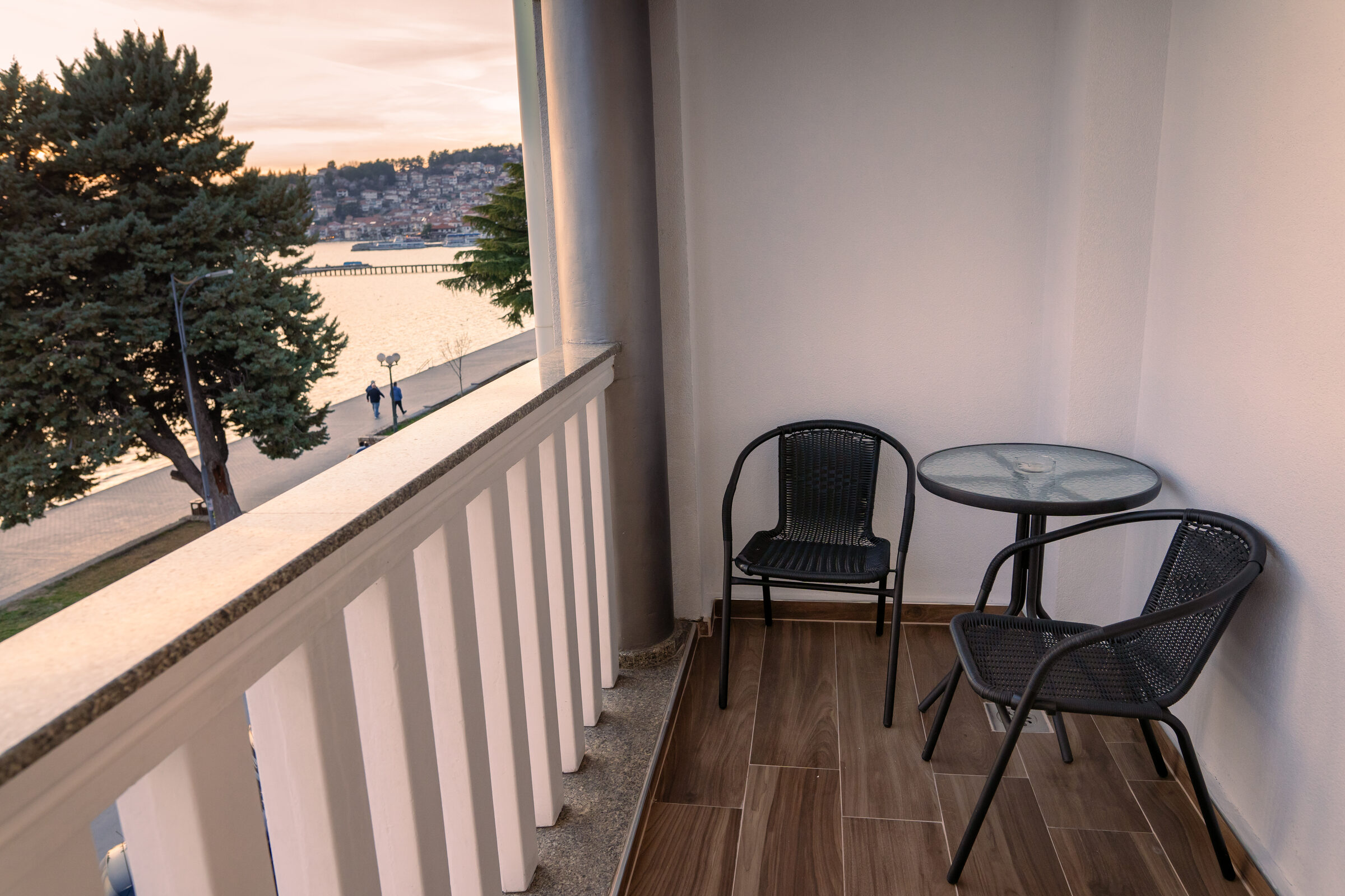 Everything you need, steps from the lake