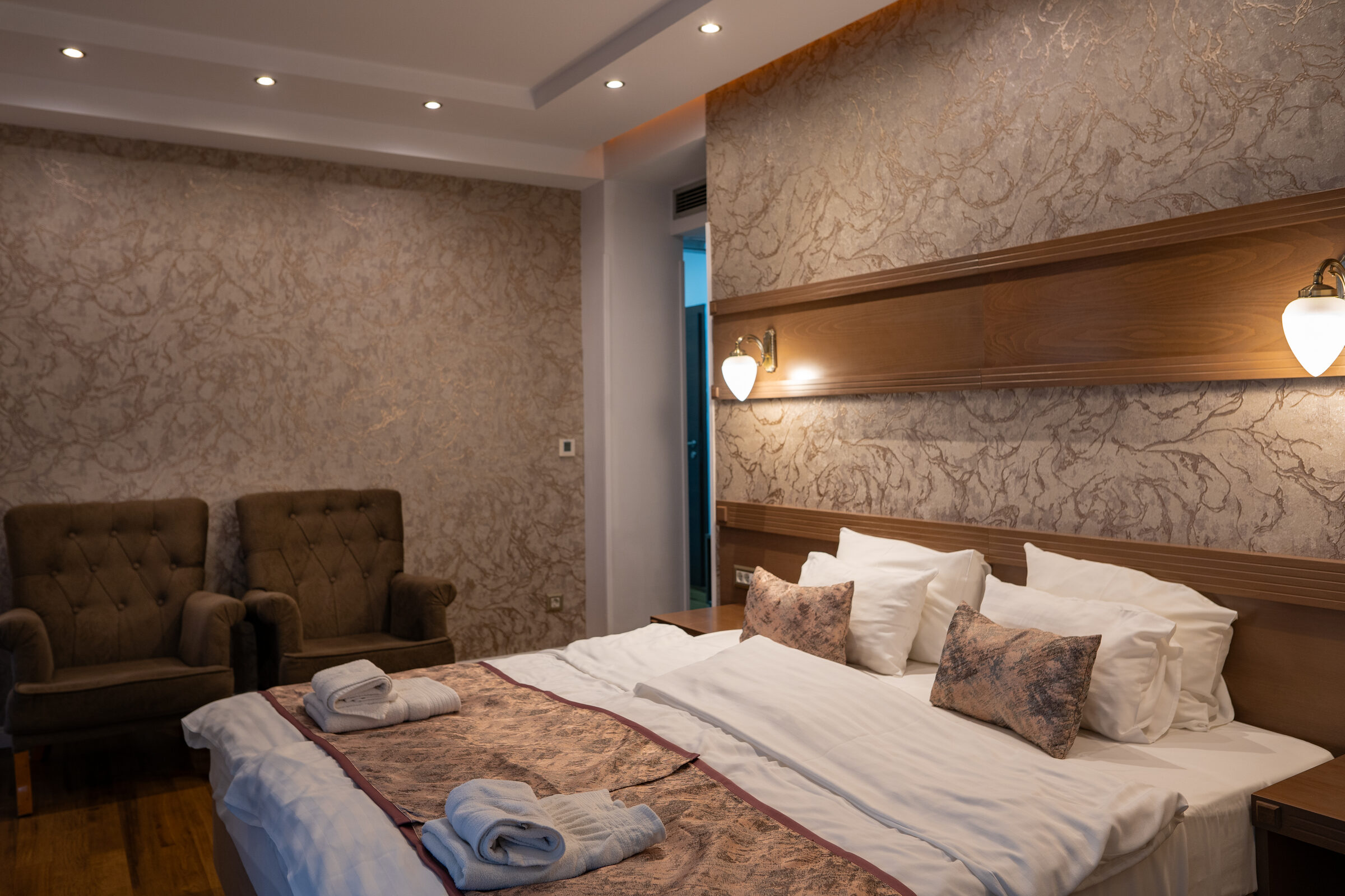 Economy Twin Room